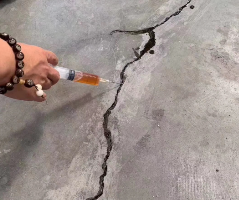 海珠混凝土裂缝修补技术详解​